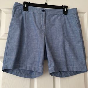EUC. TALBOTS THE WEEKEND SHORTS.  SIZE 10